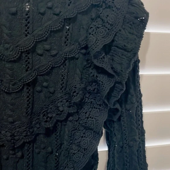 Back - Picture 2 of 3